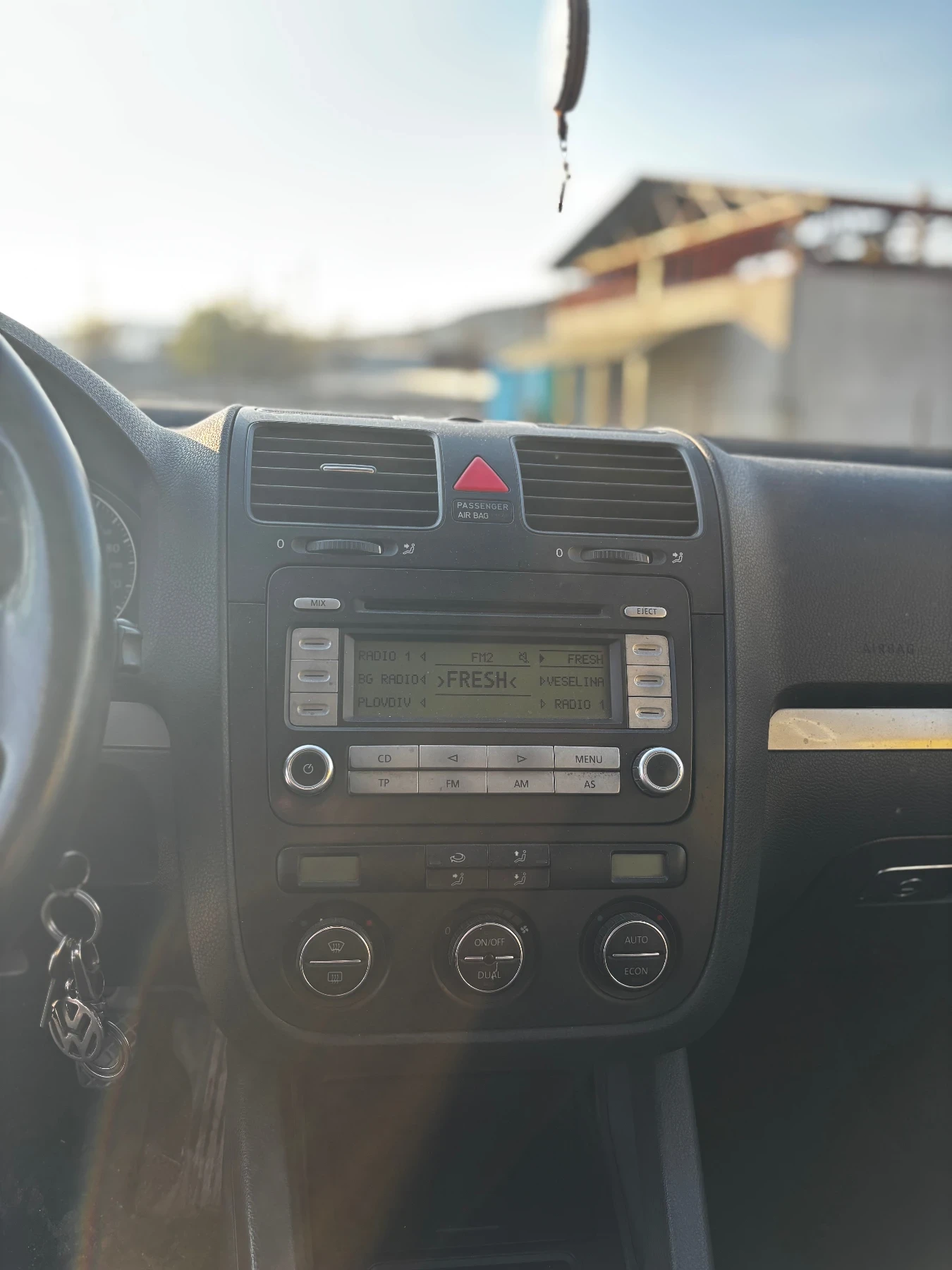 VW Golf, снимка 4 - Автомобили и джипове - 54241857