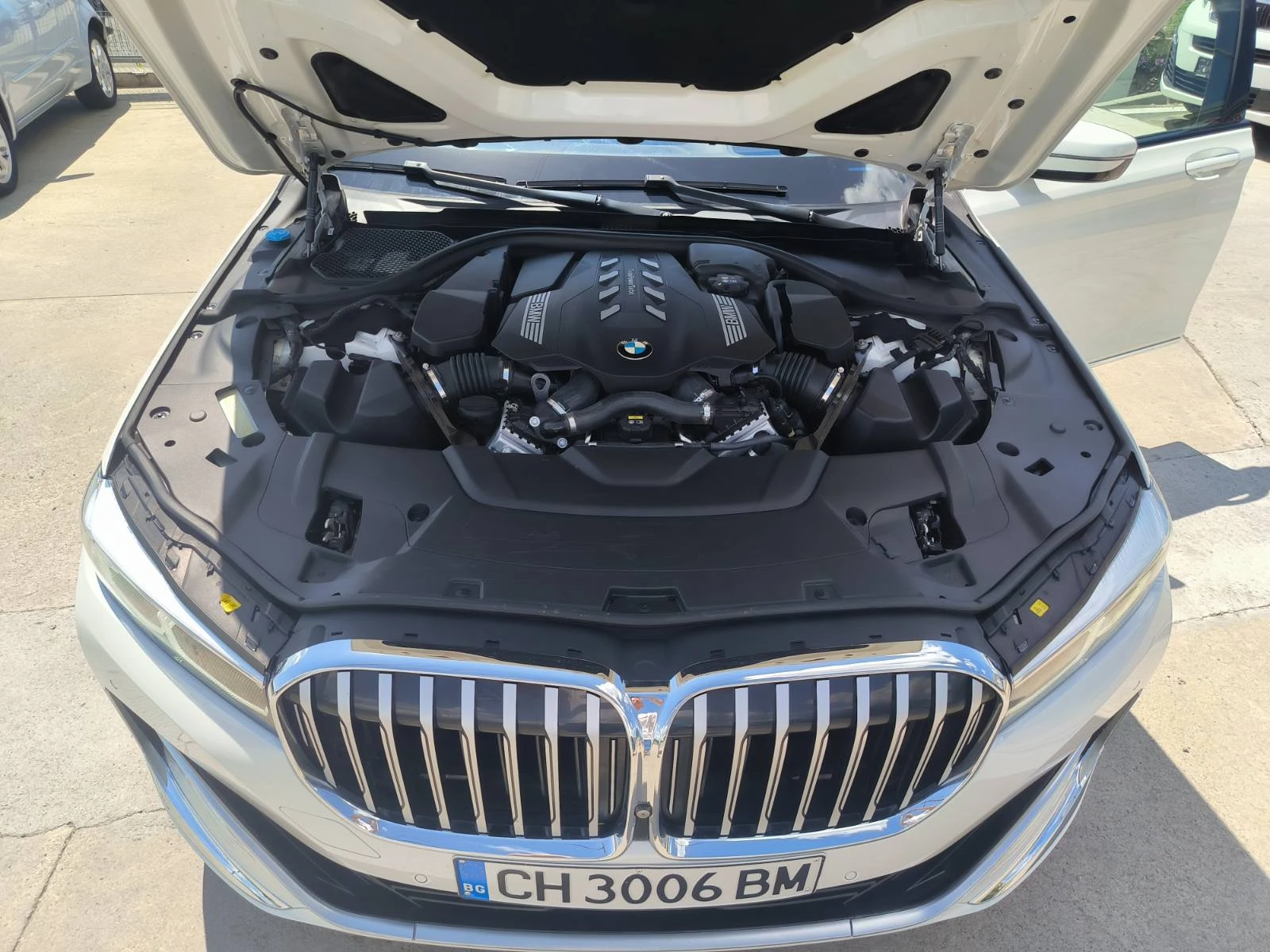 BMW 750 750iL-Xdrive-360kameri-Euro6D, снимка 9 - Автомобили и джипове - 54812182