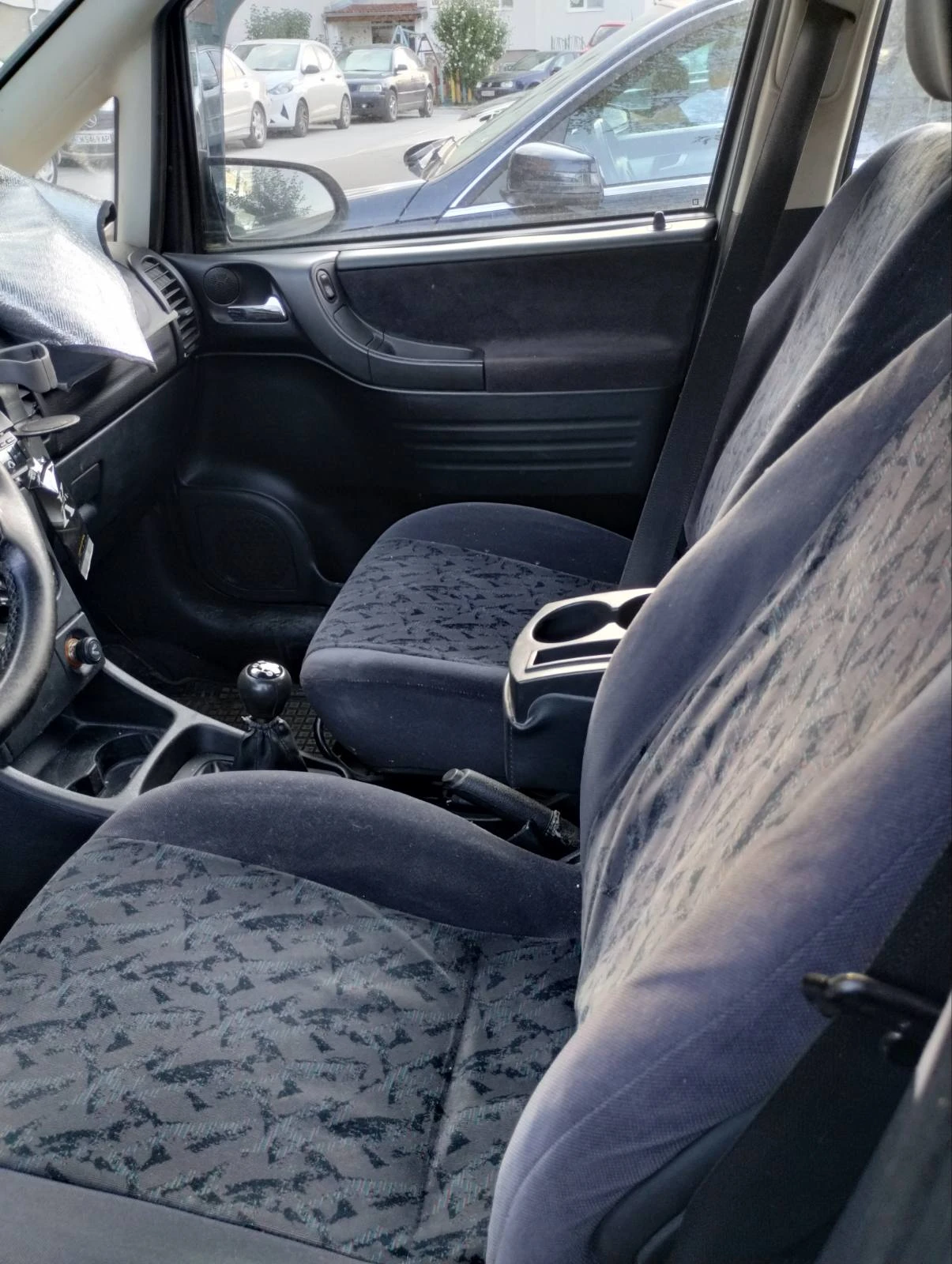 Opel Zafira A, снимка 7 - Автомобили и джипове - 55911848