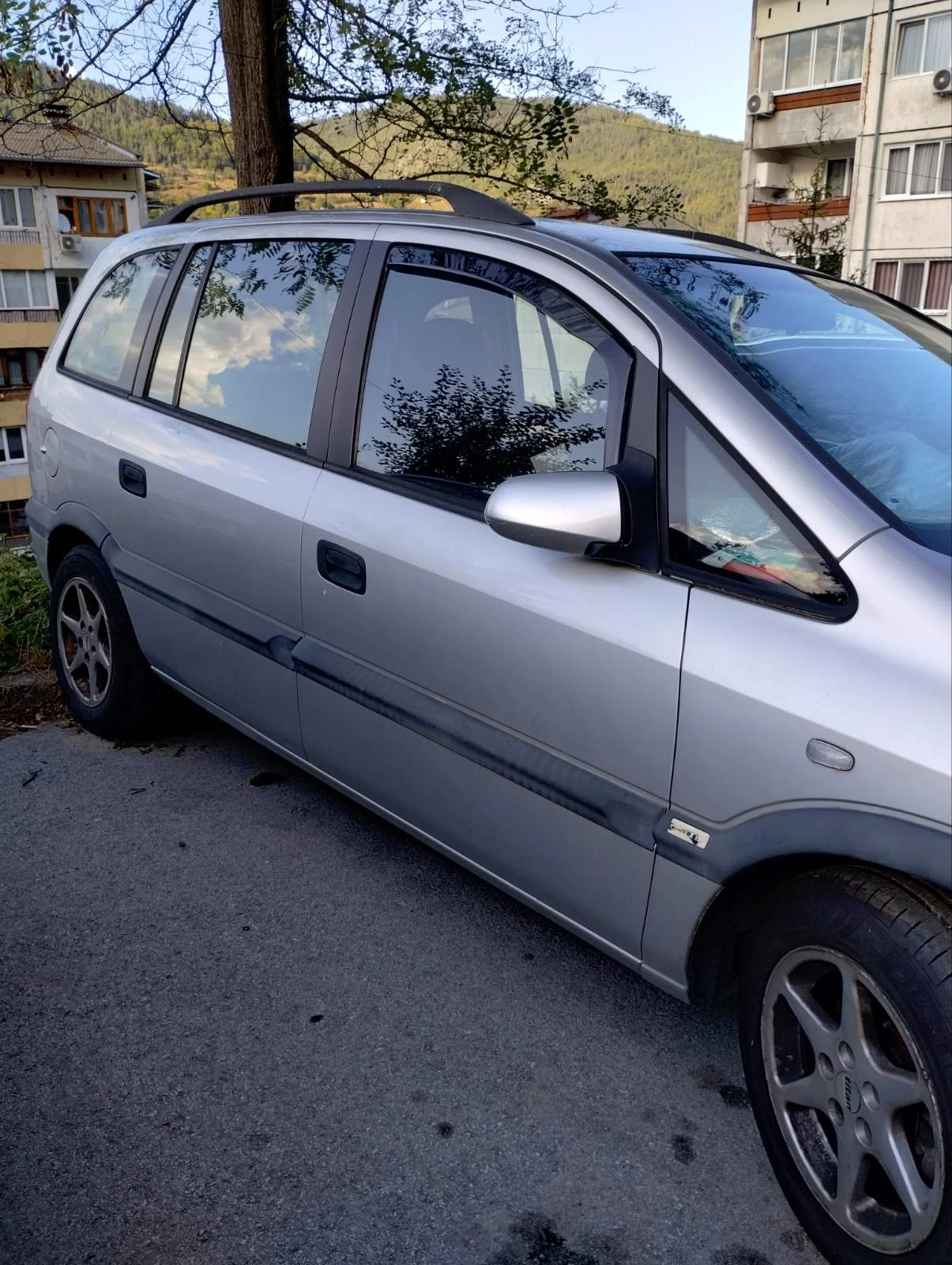 Opel Zafira A, снимка 10 - Автомобили и джипове - 55911848