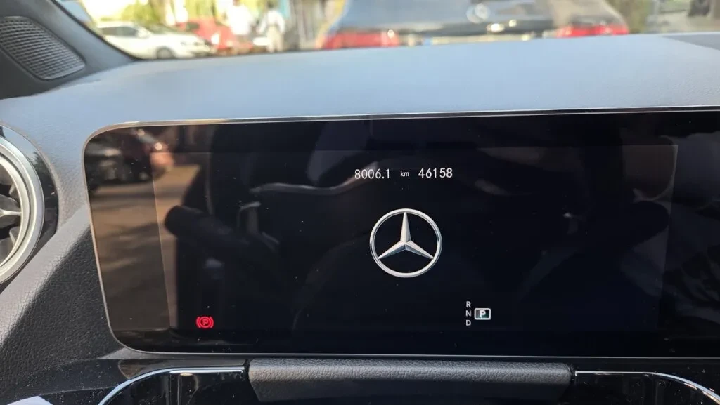 Mercedes-Benz 200, снимка 2 - Автомобили и джипове - 56718569