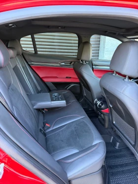 Alfa Romeo Stelvio Quadrifoglio 2.9 V6 Bi-Turbo 510 к.с. Q4 AWD, снимка 14