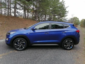 Hyundai Tucson 2.0CRDI* Premium Изпълнение* 4х4* 185кс* Сервизна  - 23598 € / 46153.68 лв. - 91366688 2