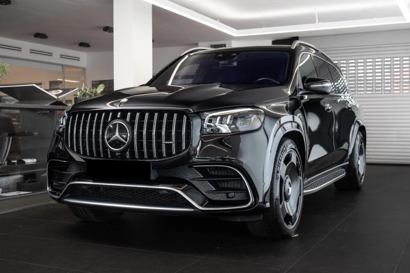 Mercedes-Benz GLS 63 AMG /4-MATIC/FACELIFT/CARBON/BURM 4D/PANO/EXCLUSIV/TV/, снимка 3 - Автомобили и джипове - 52049081