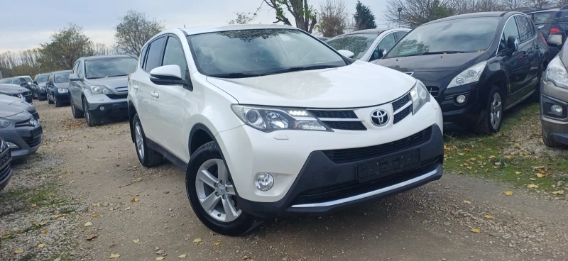 Toyota Rav4, снимка 3 - Автомобили и джипове - 52496694