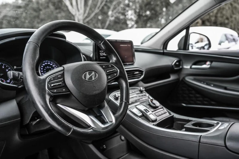 Hyundai Santa fe ДИСТРОНИК* СЛЕДЕНЕ НА ЛЕНТИ* ПАНОРАМА* КОЖА* КАМЕР, снимка 9 - Автомобили и джипове - 53233707