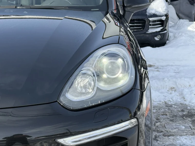 Porsche Cayenne AWD* АвтоКредит* (Цена до БГ), снимка 3 - Автомобили и джипове - 53342799