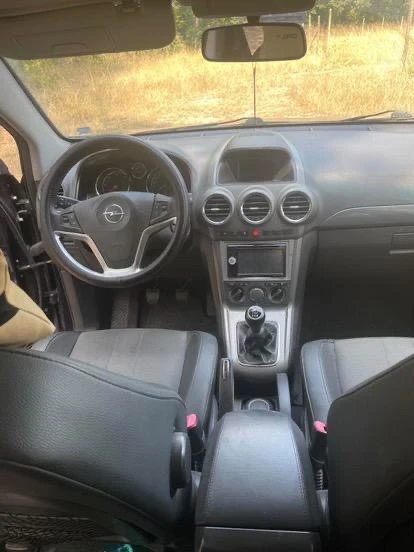 Opel Antara, снимка 12 - Автомобили и джипове - 48176311