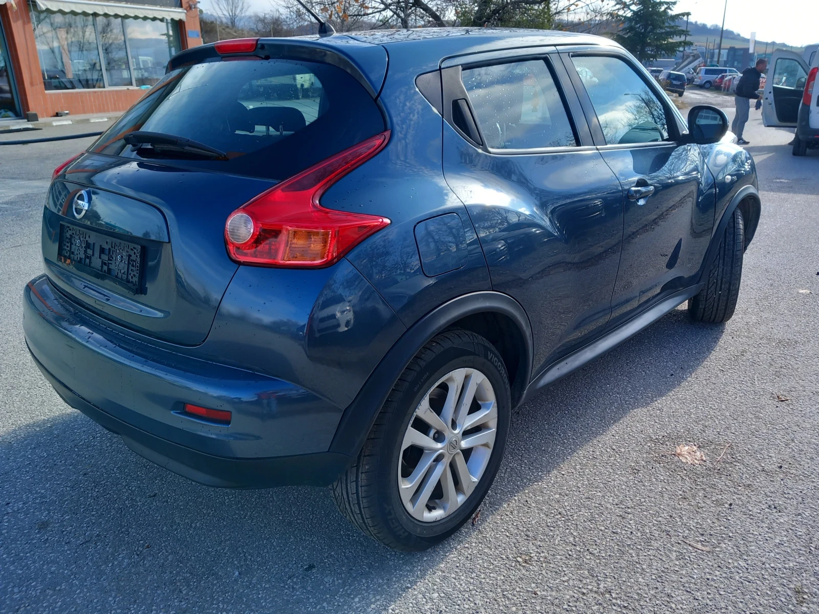 Nissan Juke 1.6 бензин газ нави камера климатроник - изображение 4