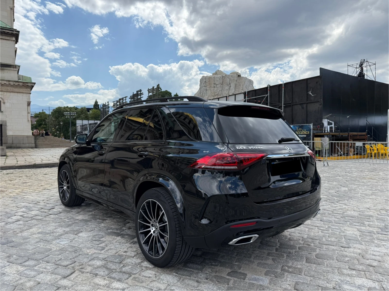 Mercedes-Benz GLE 350 de* AMG* 4Matic* 360 - изображение 4
