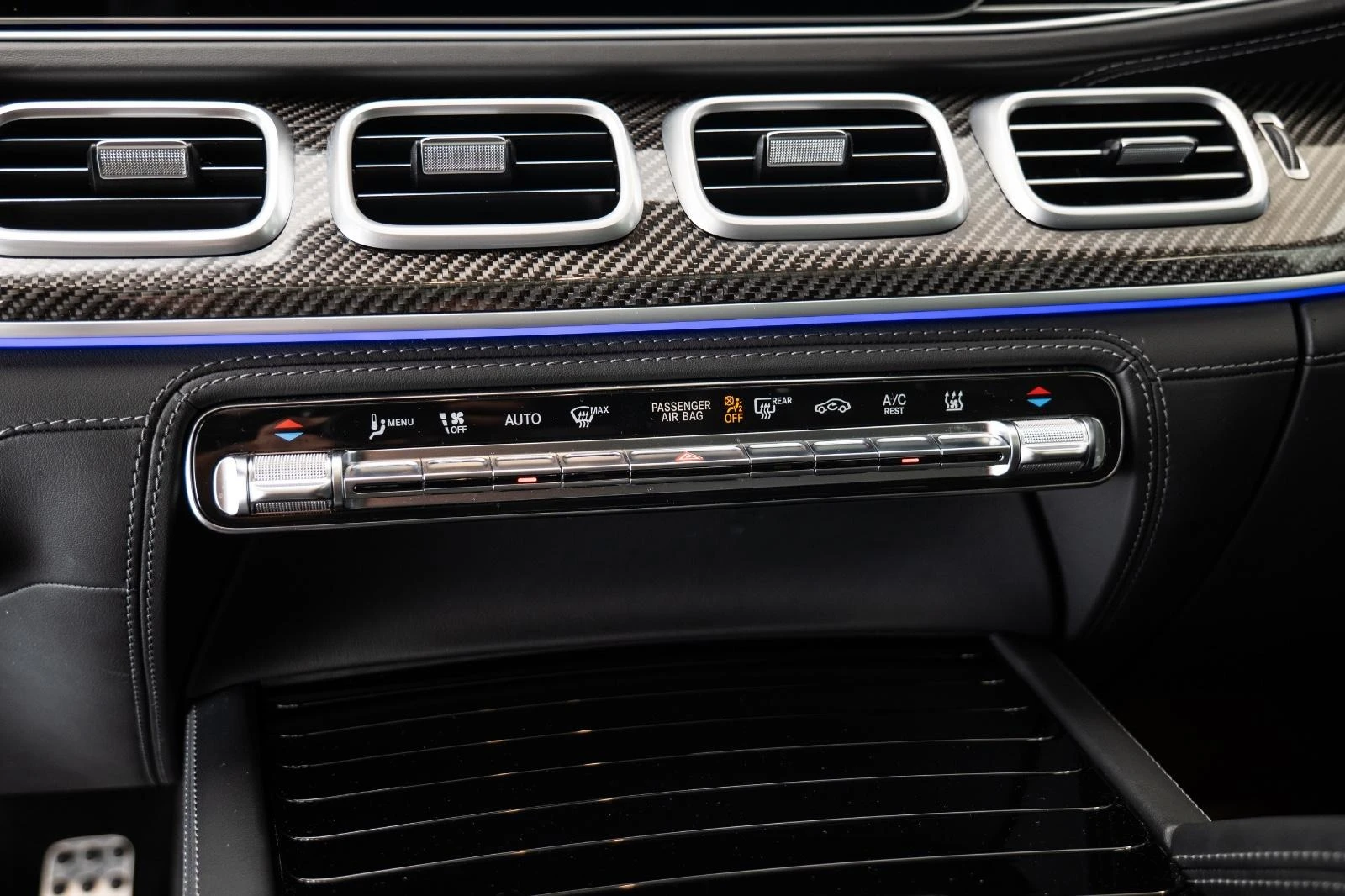 Mercedes-Benz GLS 63 AMG /4-MATIC/FACELIFT/CARBON/BURM 4D/PANO/EXCLUSIV/TV/ | Mobile.bg   12