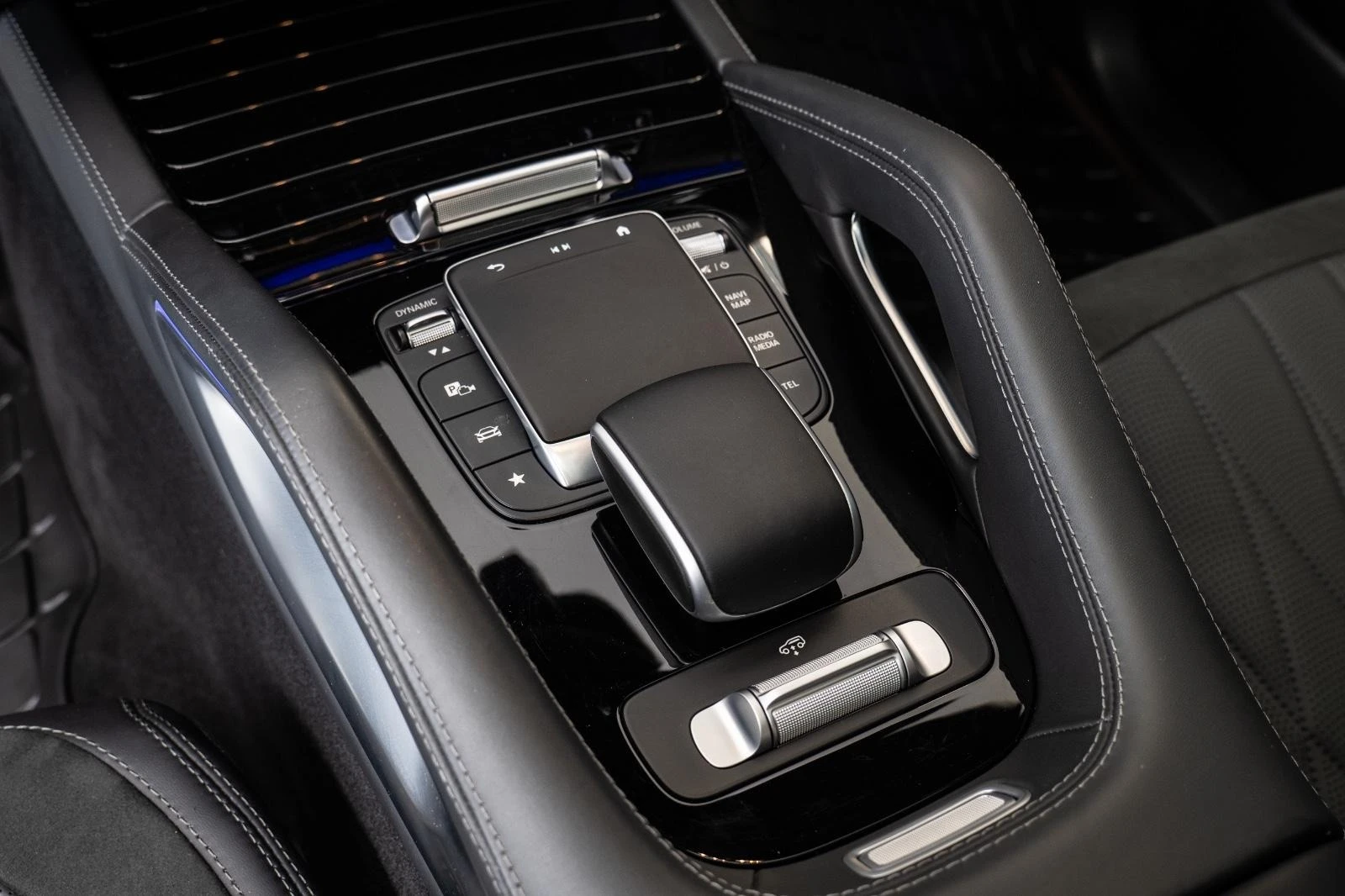 Mercedes-Benz GLS 63 AMG /4-MATIC/FACELIFT/CARBON/BURM 4D/PANO/EXCLUSIV/TV/ | Mobile.bg   13