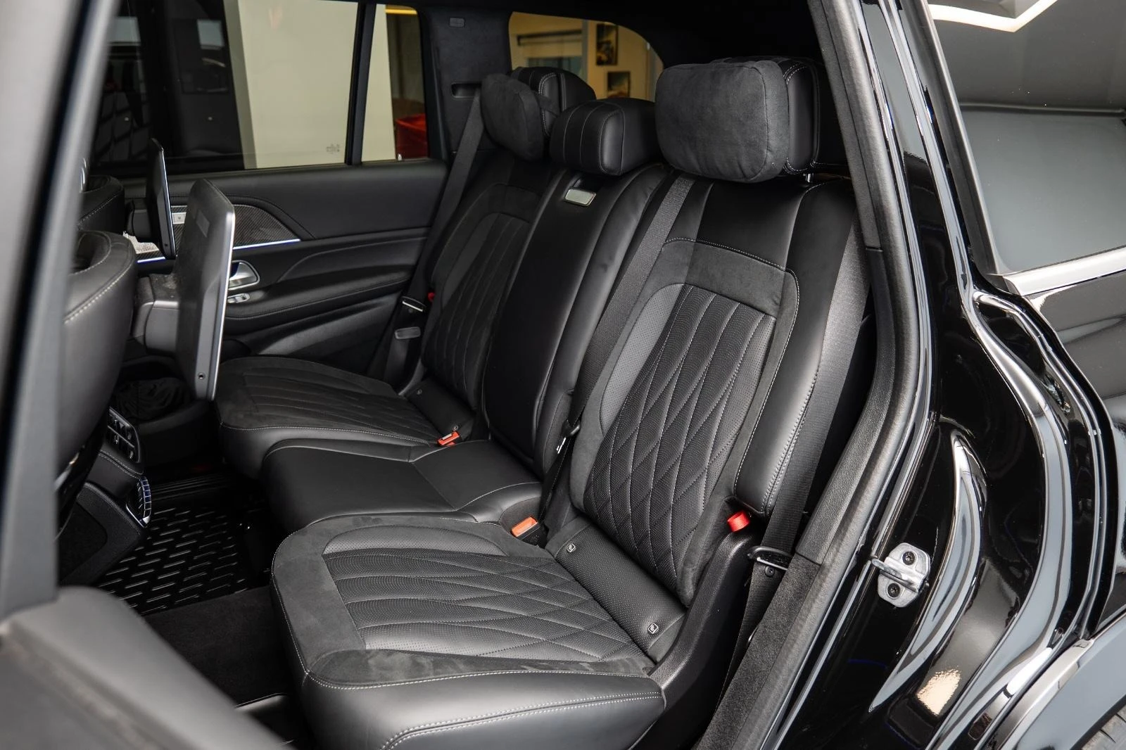 Mercedes-Benz GLS 63 AMG /4-MATIC/FACELIFT/CARBON/BURM 4D/PANO/EXCLUSIV/TV/ | Mobile.bg   15