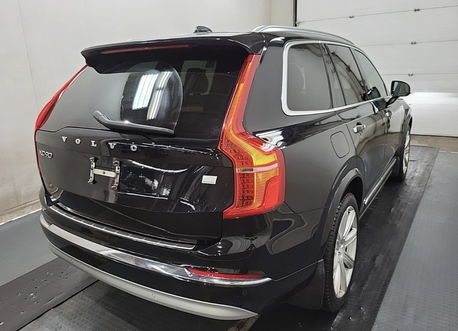 Volvo Xc90 INSCRIPTION - изображение 3