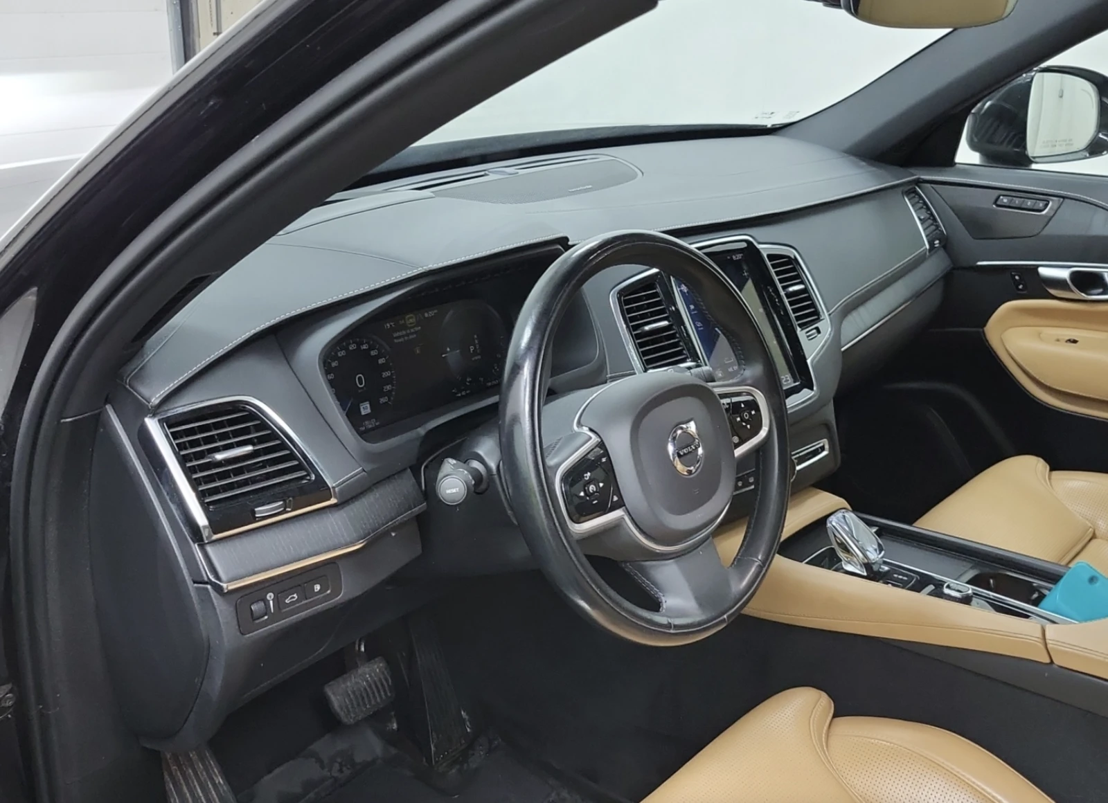 Volvo Xc90 INSCRIPTION - изображение 8