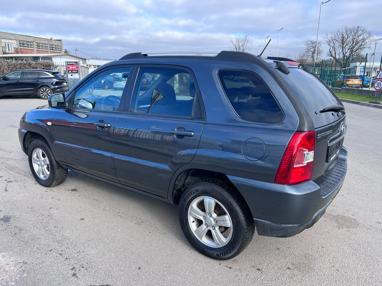 Kia Sportage 2.0i FACELIFT КЛИМАТРОНИК 129 000км! ТОП - изображение 5