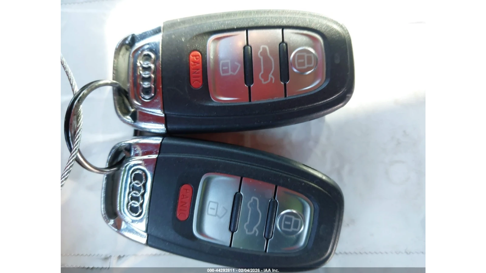 Audi SQ5 * KEYLESS* КОЖА* ПОДГРЕВ* ПАРКТРОНИК* НАВИ* , снимка 13 - Автомобили и джипове - 53725682