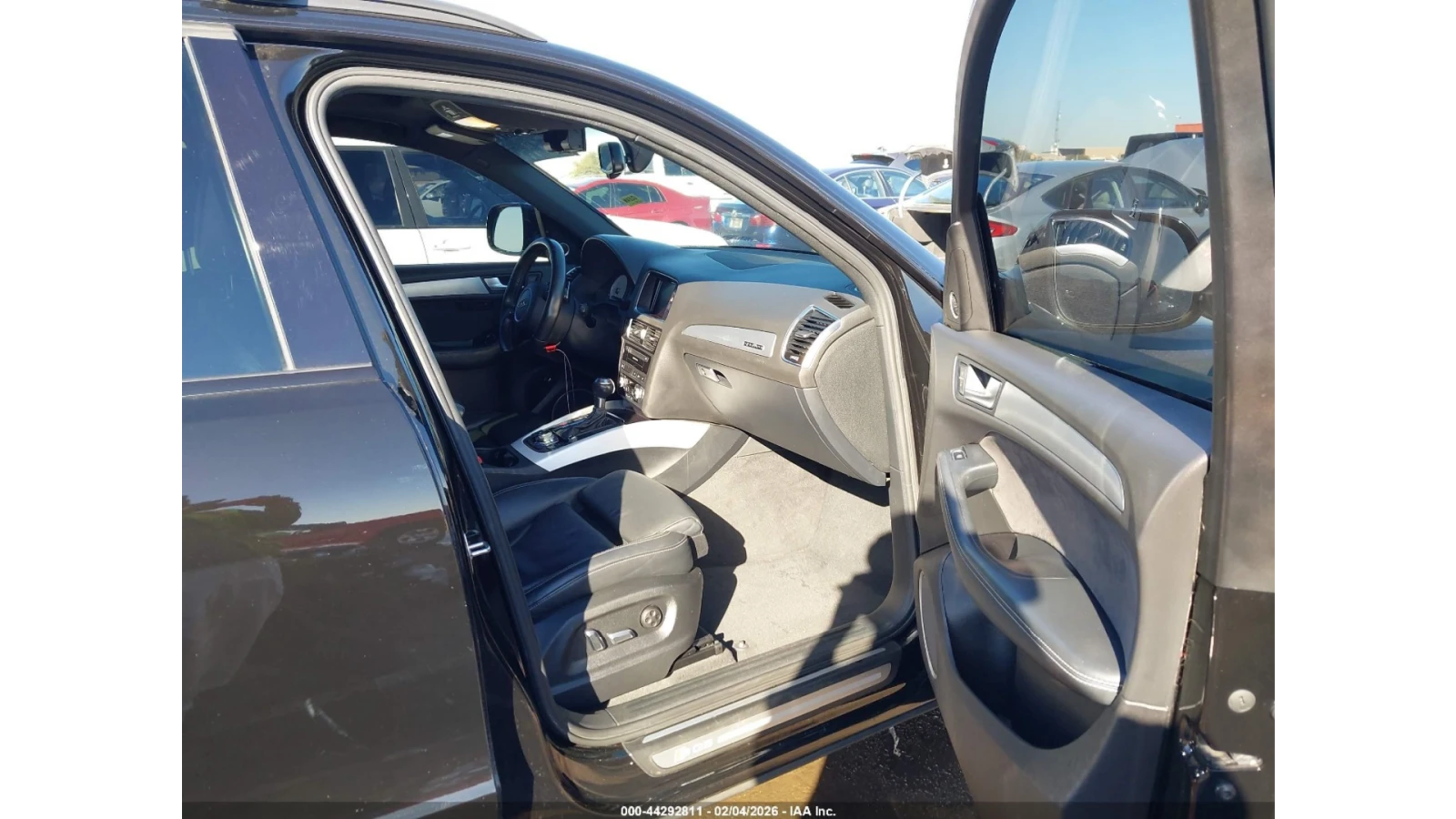 Audi SQ5 * KEYLESS* КОЖА* ПОДГРЕВ* ПАРКТРОНИК* НАВИ*  - изображение 9