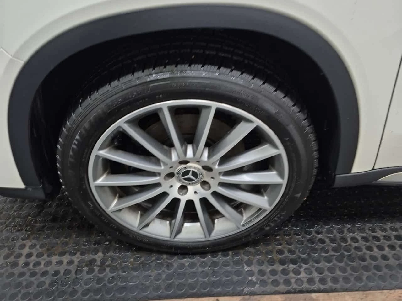 Mercedes-Benz GLA * 250 * CARFAX * БЕЗ ПЪРВОНАЧАЛНА ВНОСКА, снимка 6 - Автомобили и джипове - 53870010