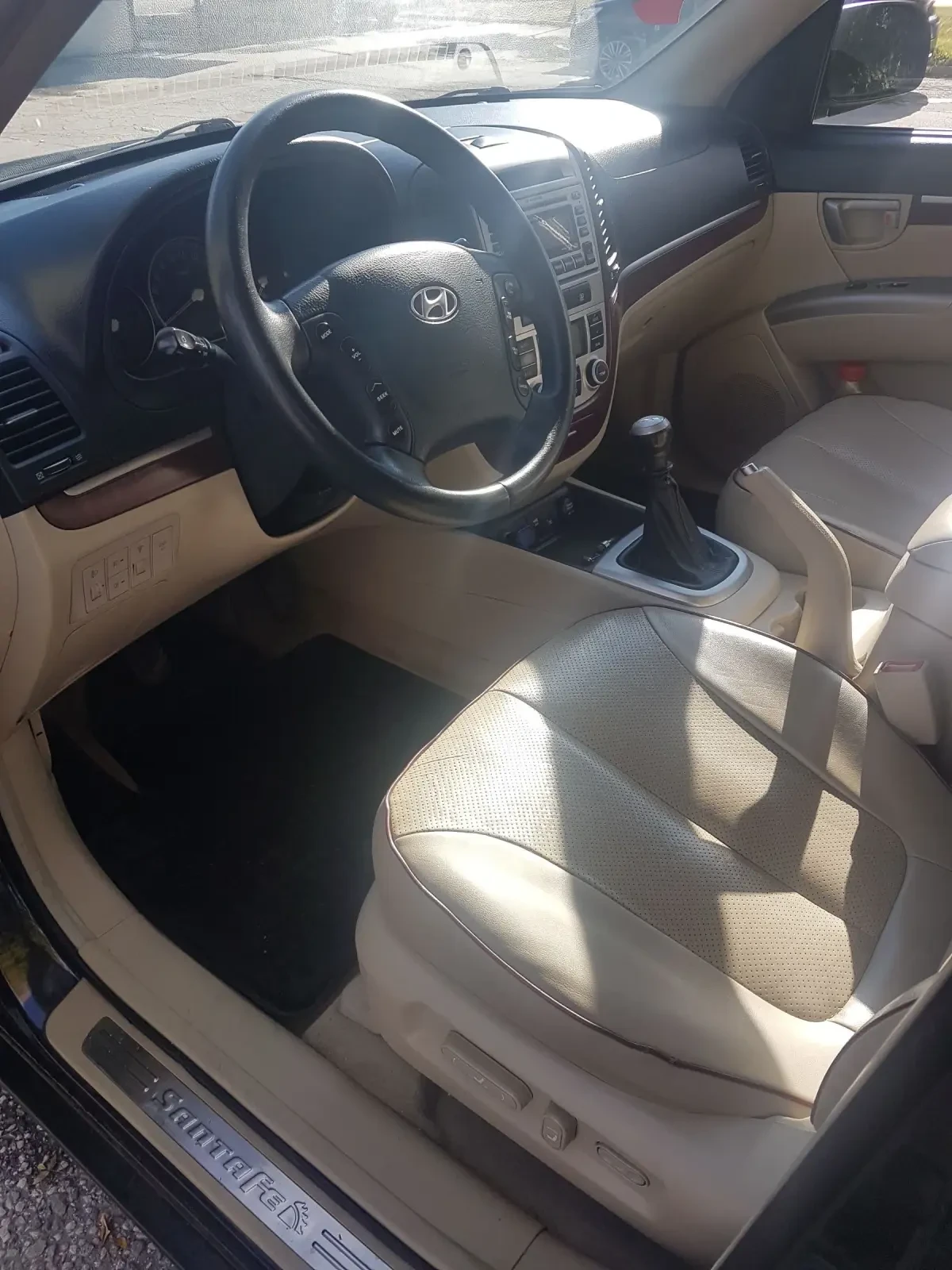 Hyundai Santa fe, снимка 5 - Автомобили и джипове - 54576856