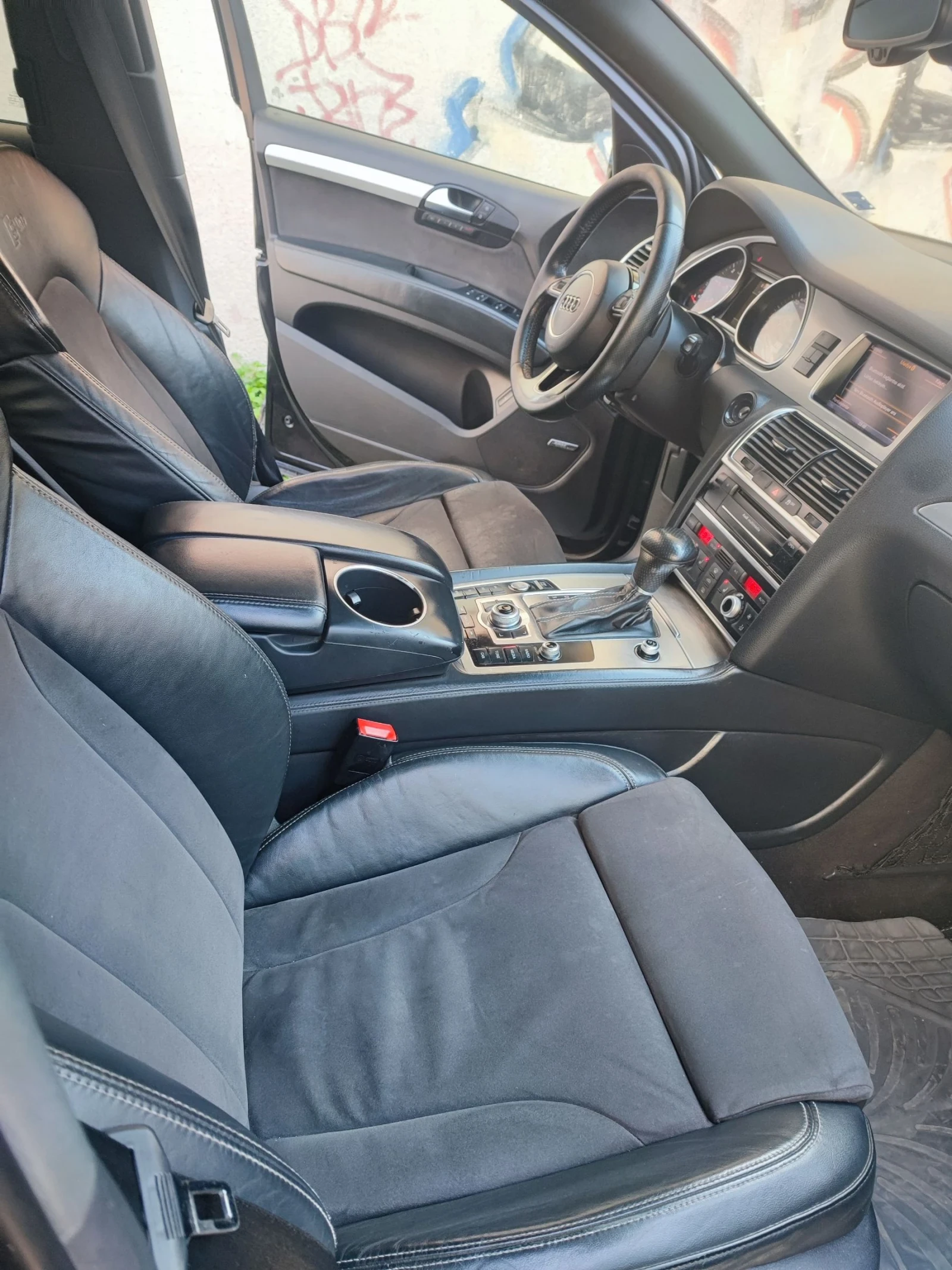 Audi Q7, снимка 9 - Автомобили и джипове - 54579315