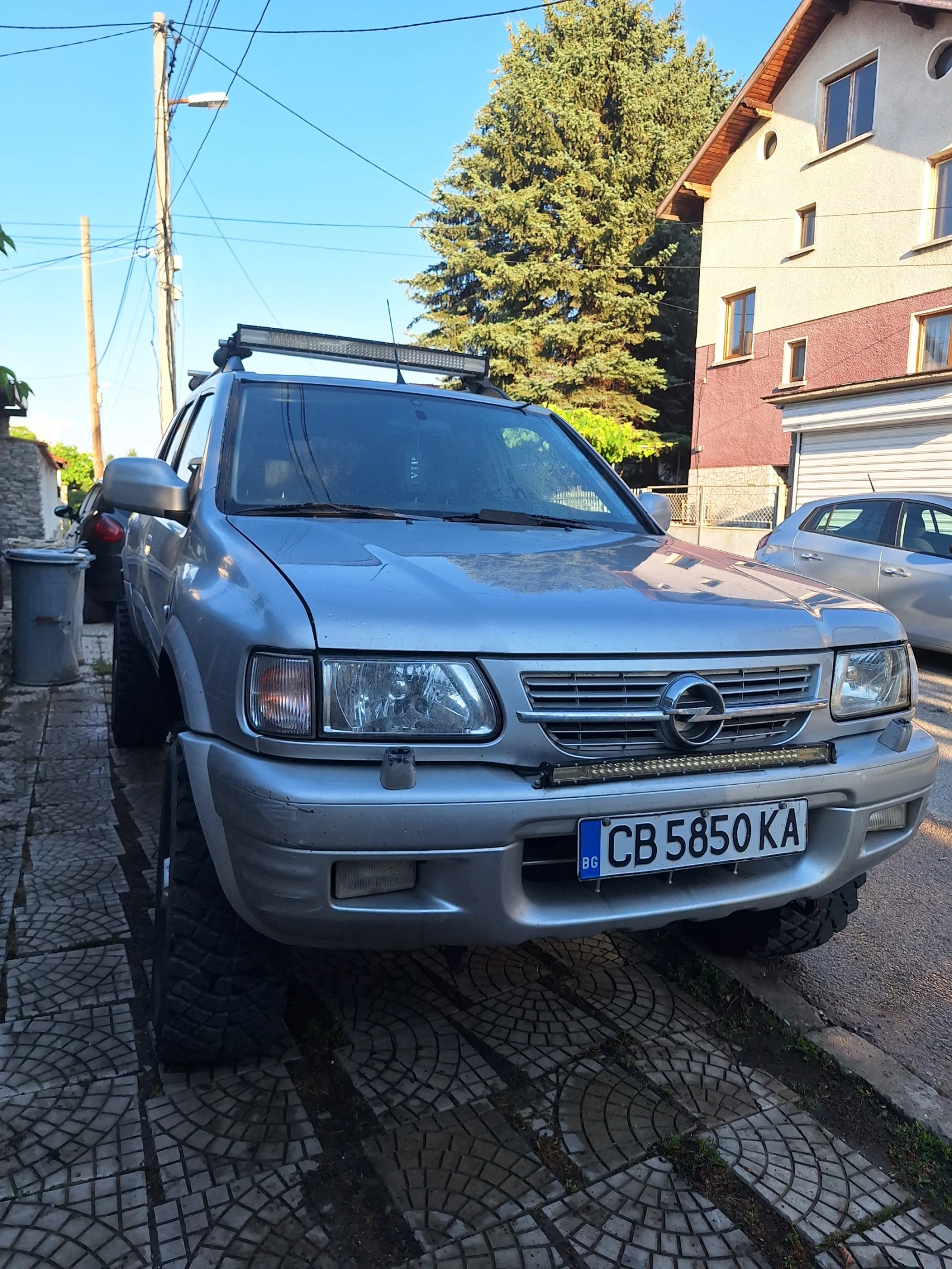 Opel Frontera Повдигнат, лед барове