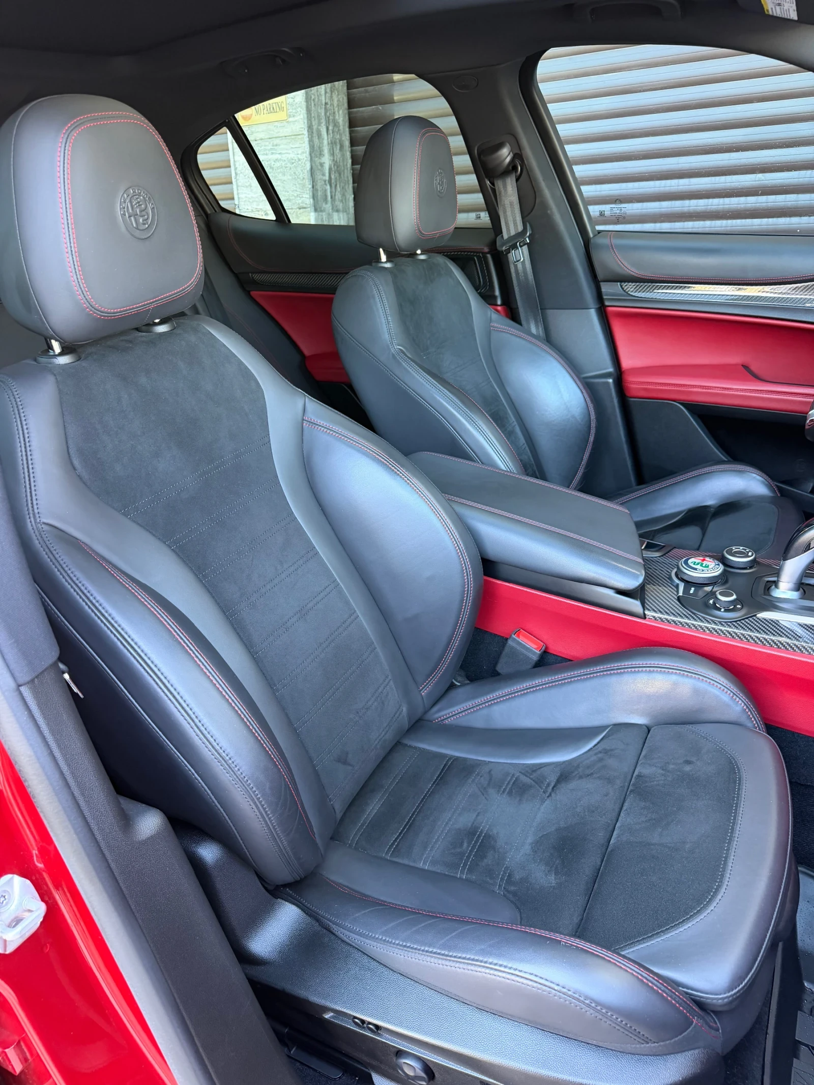 Alfa Romeo Stelvio Quadrifoglio 2.9 V6 Bi-Turbo 510 к.с. Q4 AWD, снимка 15 - Автомобили и джипове - 56133067