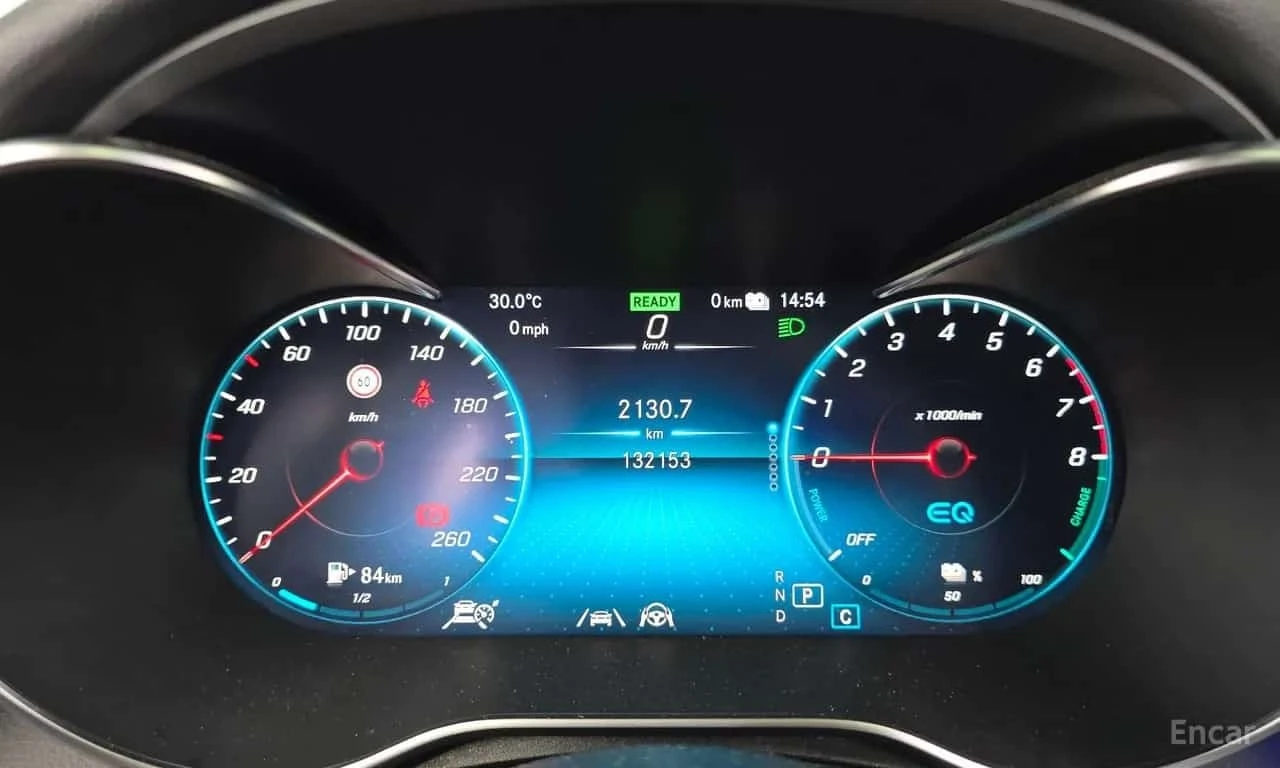 Mercedes-Benz GLC 300 e Plug-in Hybrid * Coupe * Facelift * , снимка 8 - Автомобили и джипове - 56317949