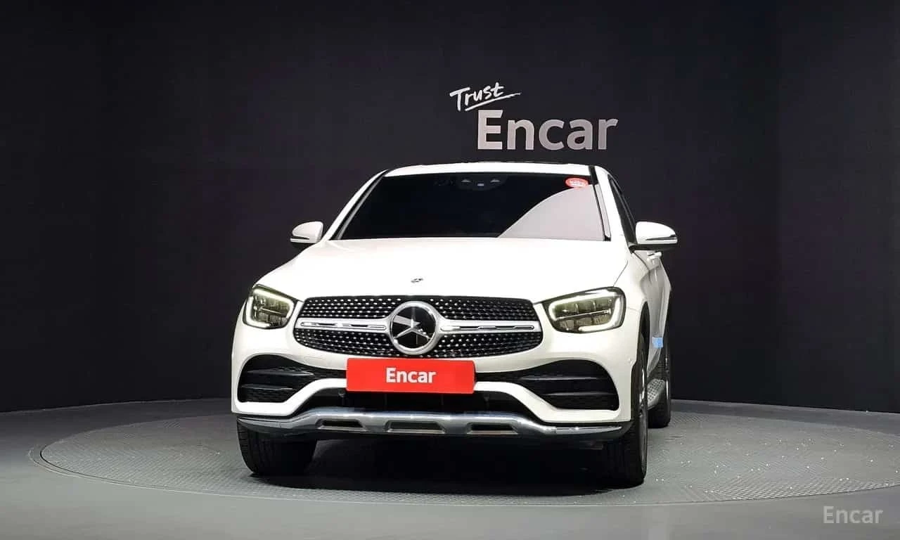 Mercedes-Benz GLC 300 e Plug-in Hybrid * Coupe * Facelift * , снимка 3 - Автомобили и джипове - 56317949