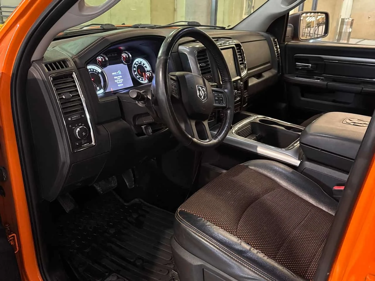 Dodge RAM 1500 * Sport * CARFAX * ����� �� ����������� | Mobile.bg � ����������� 5
