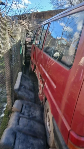 VW T4, снимка 4 - Бусове и автобуси - 53636766