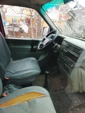 VW T4, снимка 5 - Бусове и автобуси - 53636766