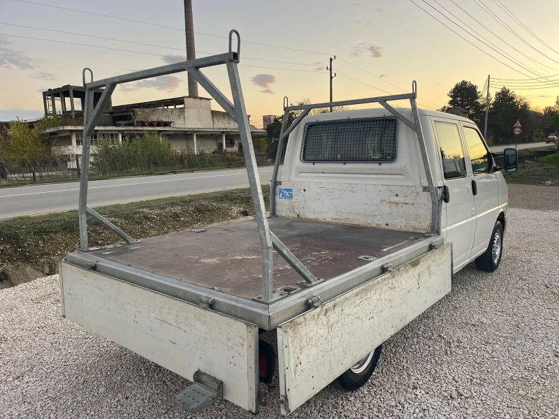 VW T4 2.5TDI , снимка 11 - Бусове и автобуси - 52385848