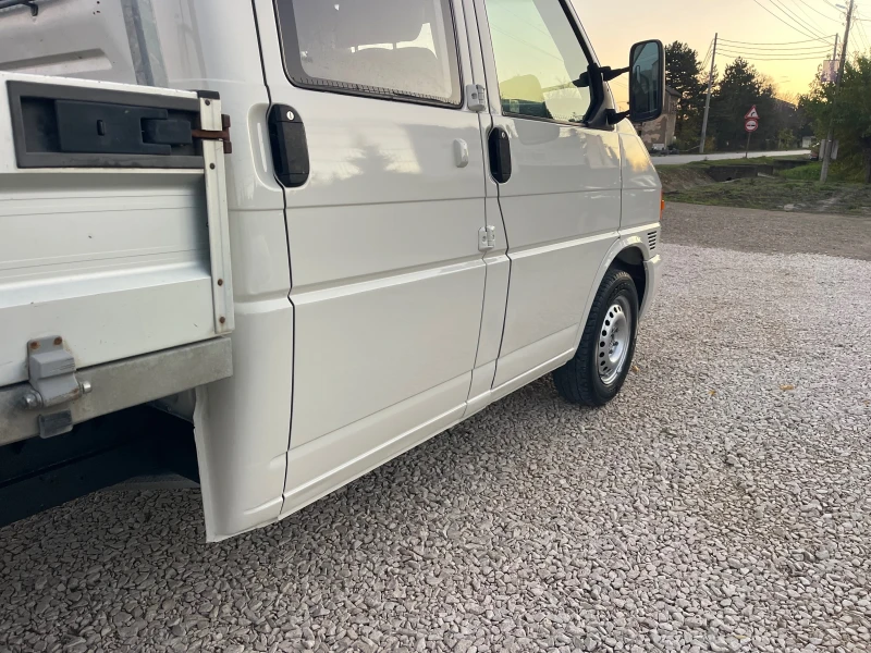 VW T4 2.5TDI , снимка 5 - Бусове и автобуси - 52385848