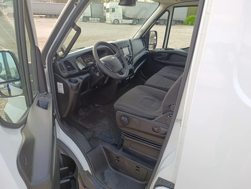 Iveco 35S18 3.0 196000км, снимка 6 - Бусове и автобуси - 52504580