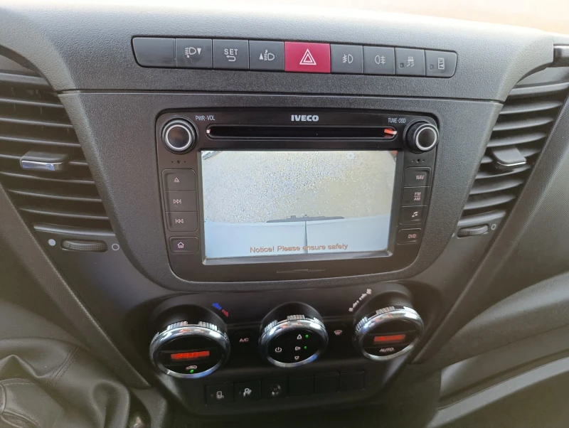 Iveco 35S18 3.0 196000км, снимка 10 - Бусове и автобуси - 52504580