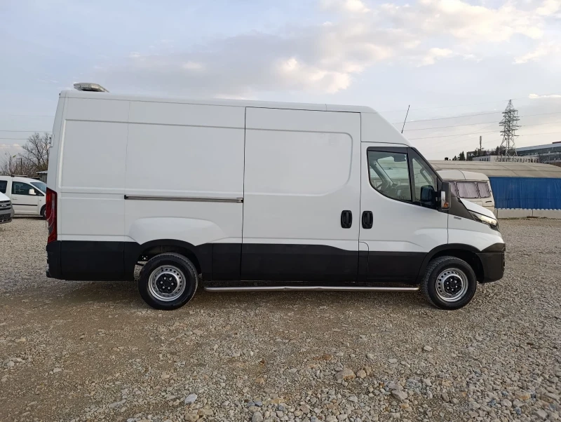 Iveco 35S18 3.0 196000км, снимка 4 - Бусове и автобуси - 52504580