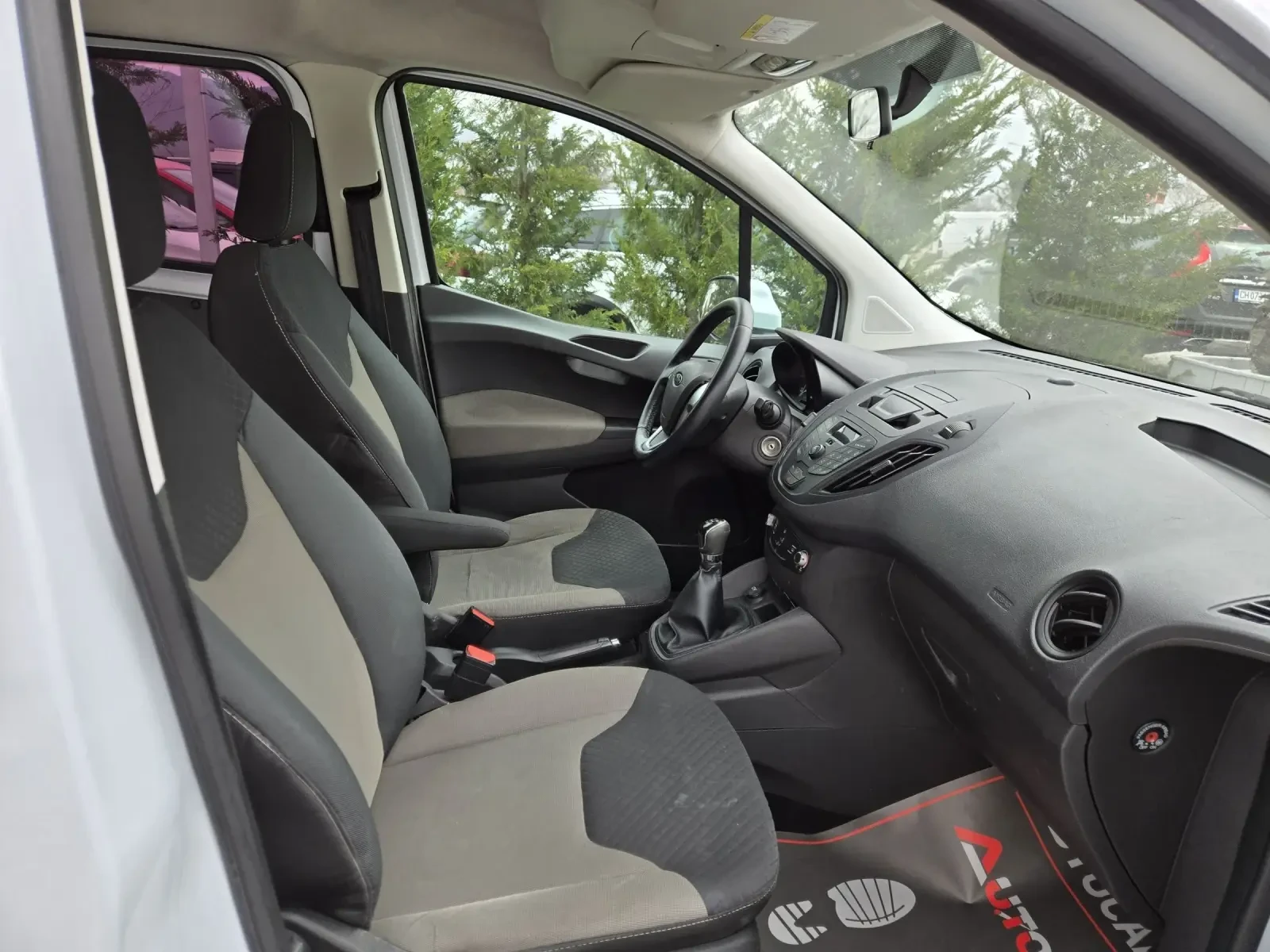 Ford Transit Courier-1.5D-95кс= ПЪТНИЧЕСКИ= EURO 6B, снимка 15 - Бусове и автобуси - 53890320