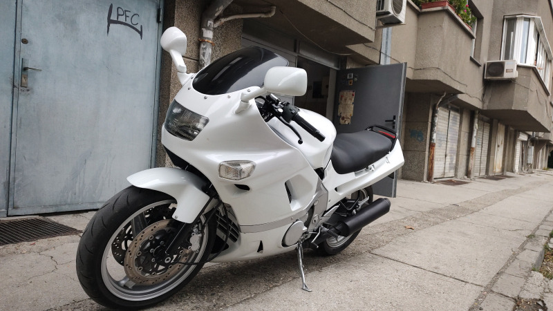 Kawasaki Zx 600 ninja, снимка 2 - Мотоциклети и мототехника - 46413507