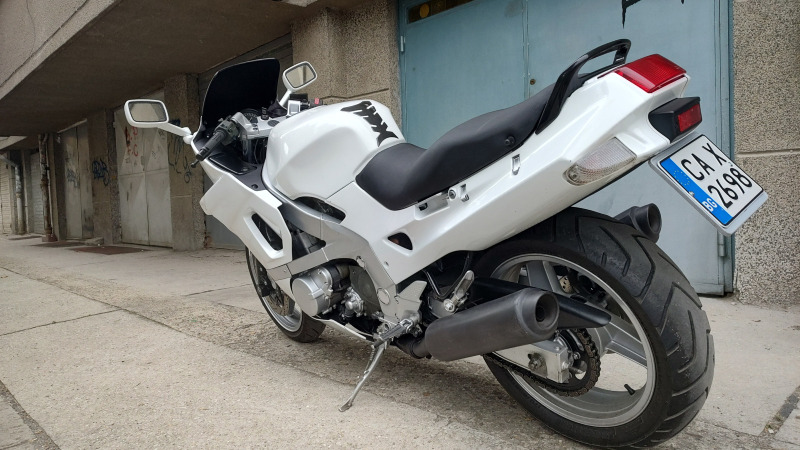 Kawasaki Zx 600 ninja, снимка 4 - Мотоциклети и мототехника - 46413507
