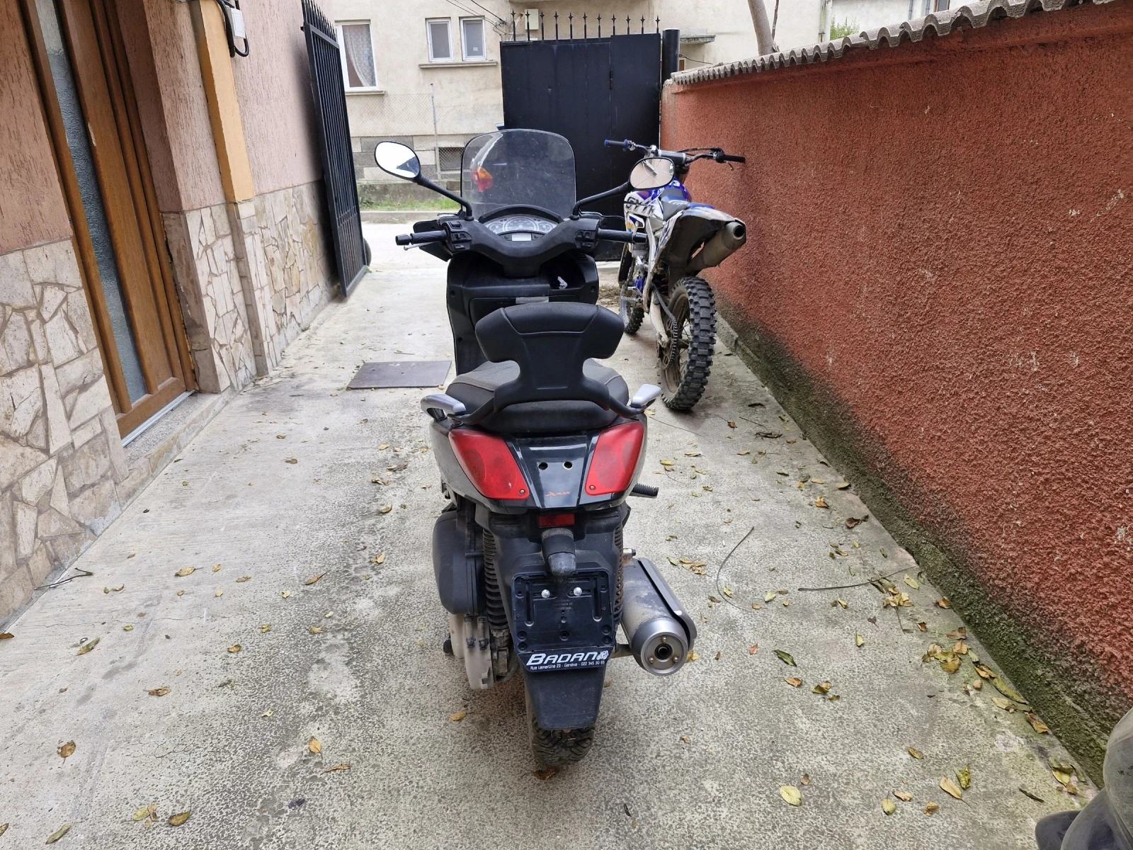 Yamaha X-max Швейцария  - изображение 4