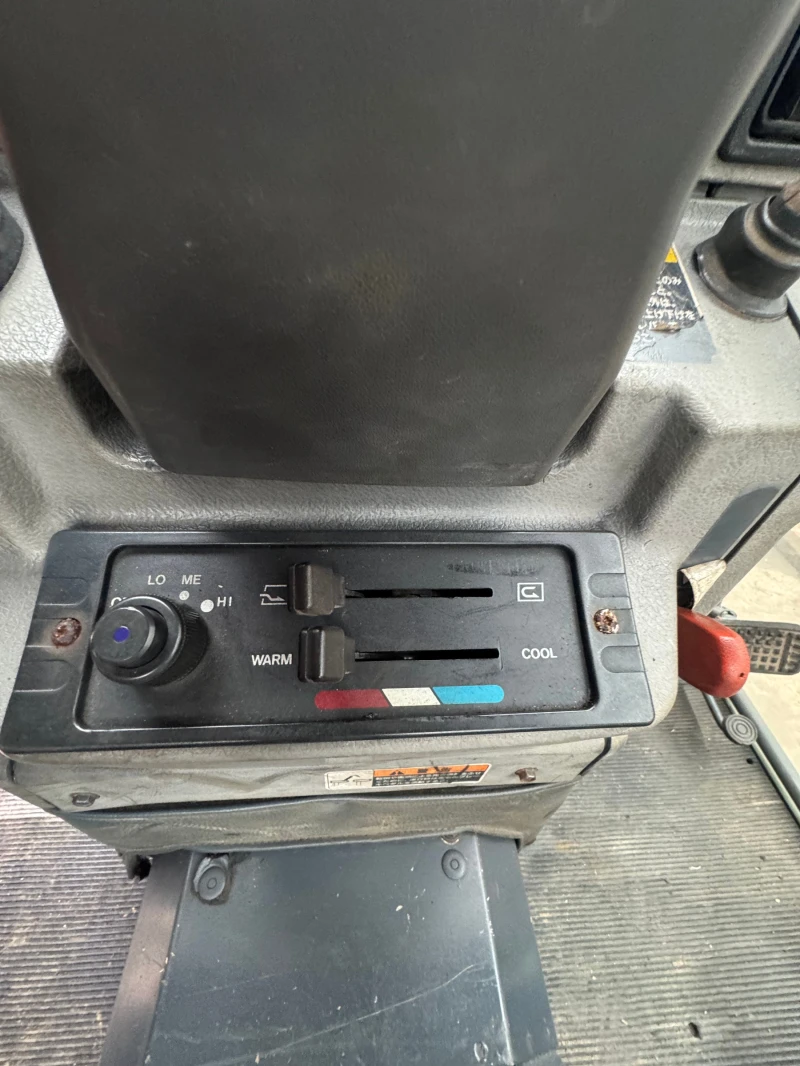 Трактор Kubota Bb260, снимка 12 - Селскостопанска техника - 53490513