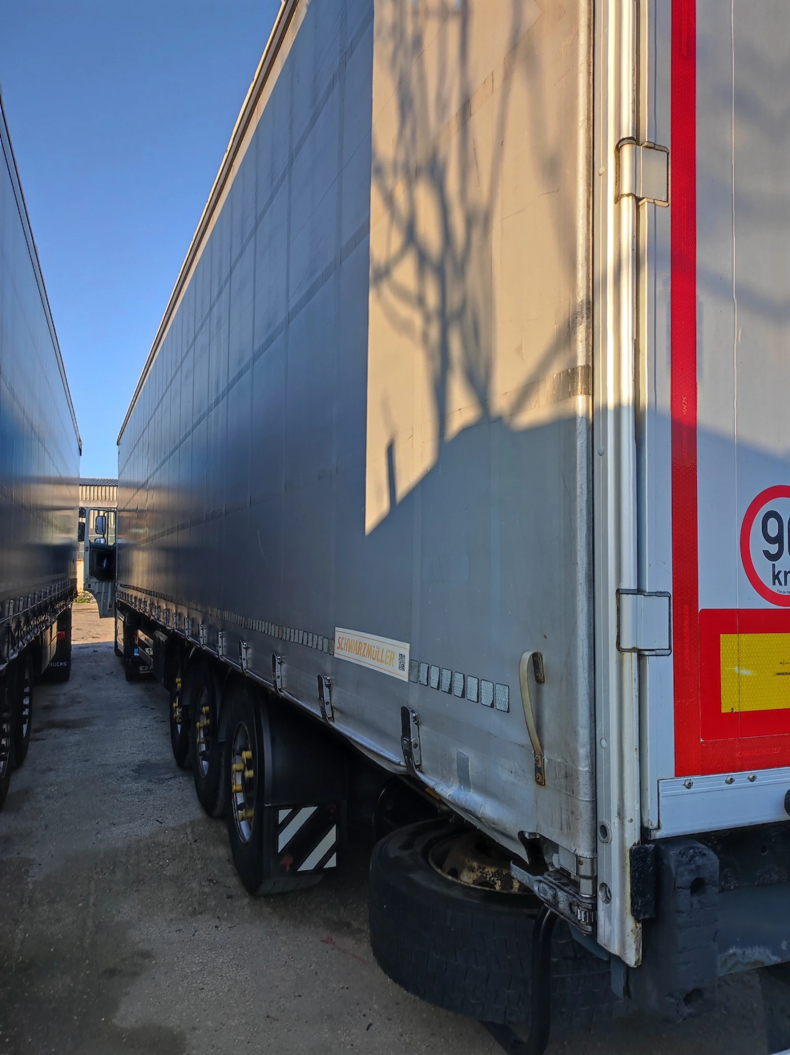 Полуремарке Schwarzmuller, снимка 8 - Ремаркета - 54804309