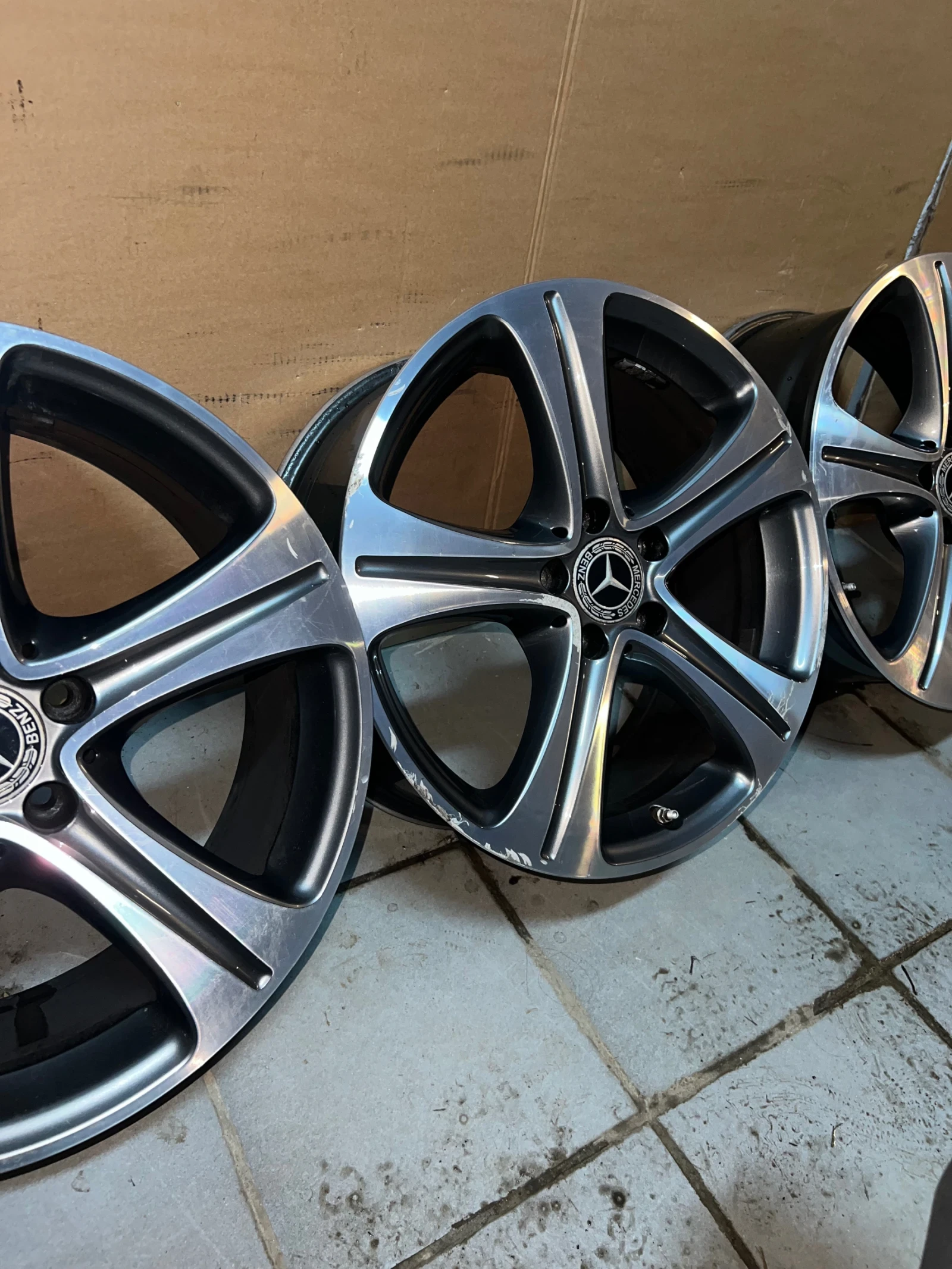 ������ | Mobile.bg � ����������� 15