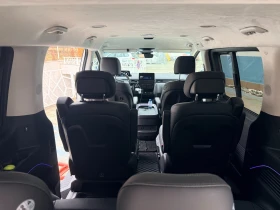 Hyundai Staria LUX AWD, снимка 8