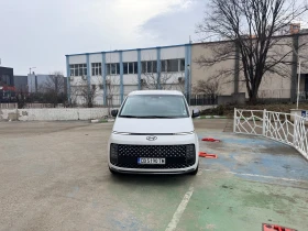 Hyundai Staria LUX AWD, снимка 2