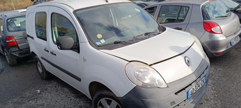 Renault Kangoo 1.5 DCi, снимка 5 - Автомобили и джипове - 29421856