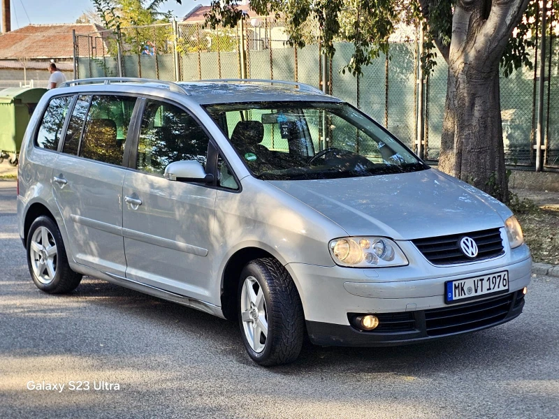 VW Touran 1.9TDi-105kc.-6ck., снимка 7 - Автомобили и джипове - 45540213