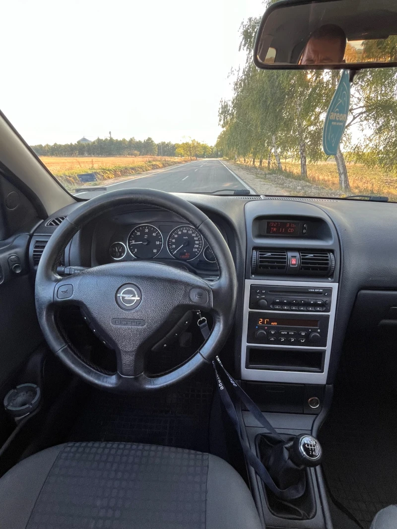 Opel Astra 1.7Dti, снимка 16 - Автомобили и джипове - 47428340