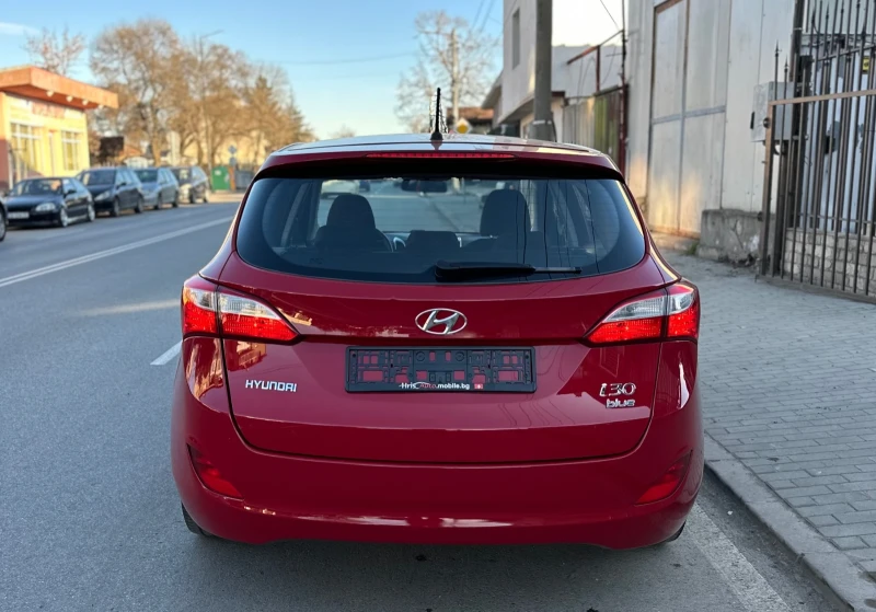 Hyundai I30 1.4 benzin /Нов внос ШВЕЙЦАРИЯ/, снимка 4 - Автомобили и джипове - 49407121